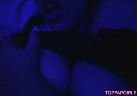 Allesandraelyse nude leaked OnlyFans pic