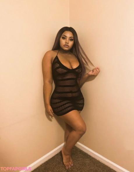 Leah nude leaked OnlyFans pic