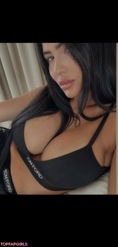 Julia nude leaked OnlyFans pic