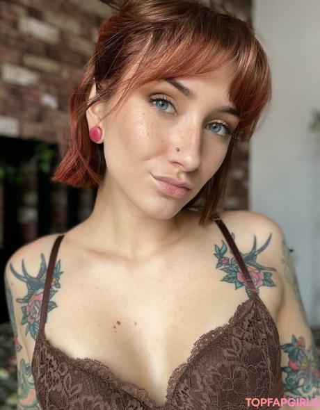 Little_Kitsunex nude leaked OnlyFans pic