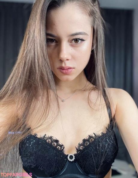 Taanni nude leaked OnlyFans pic