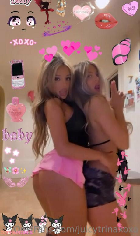 Juicytrinaxoxo nude leaked OnlyFans pic