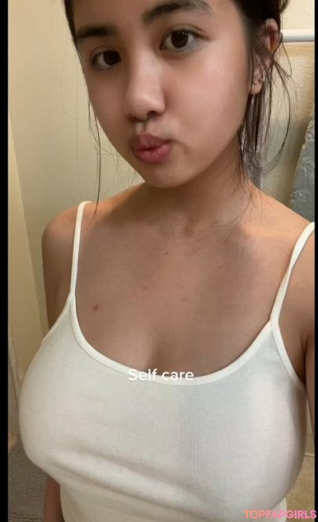 Ninannguyyen nude leaked OnlyFans pic
