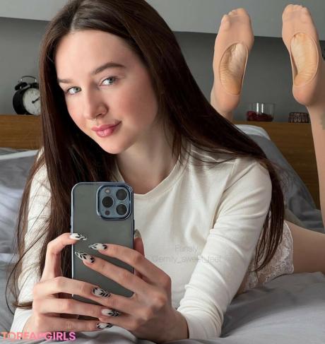 Emily nude leaked OnlyFans pic