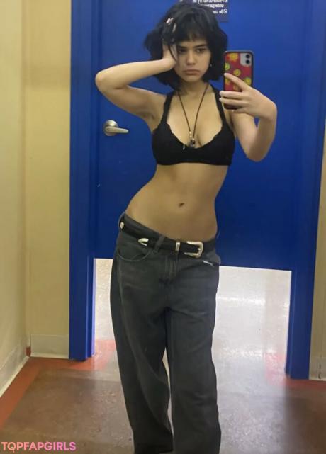 Becaguava nude leaked OnlyFans pic