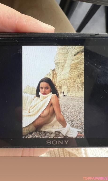Amilaua nude leaked OnlyFans pic