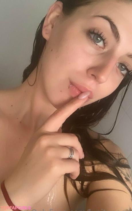 Lunitageex nude leaked OnlyFans pic