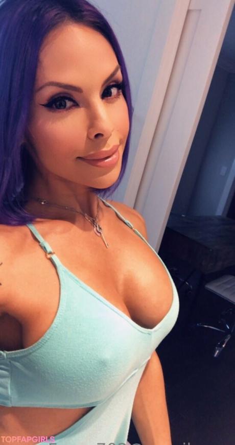 Foxxy702 nude leaked OnlyFans pic