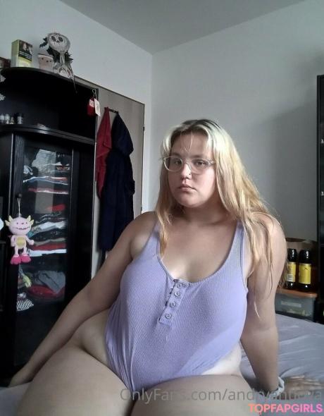 Andryantlova nude leaked OnlyFans pic