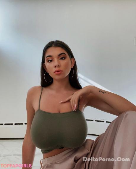 Annaartsvs nude leaked OnlyFans pic
