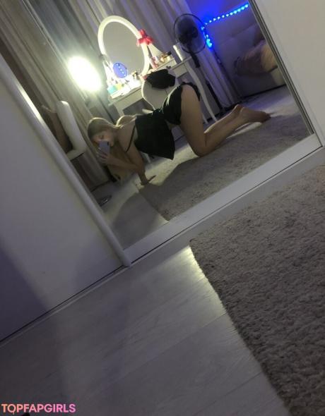 Darkimoona nude leaked OnlyFans pic