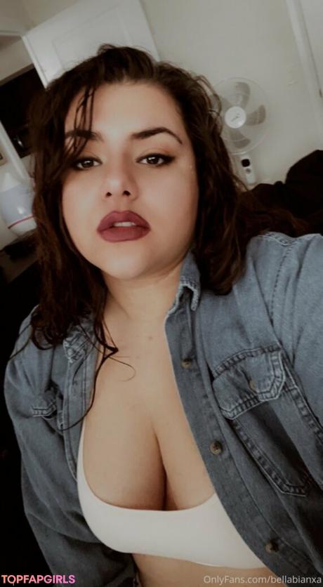 Bellabianxa nude leaked OnlyFans pic