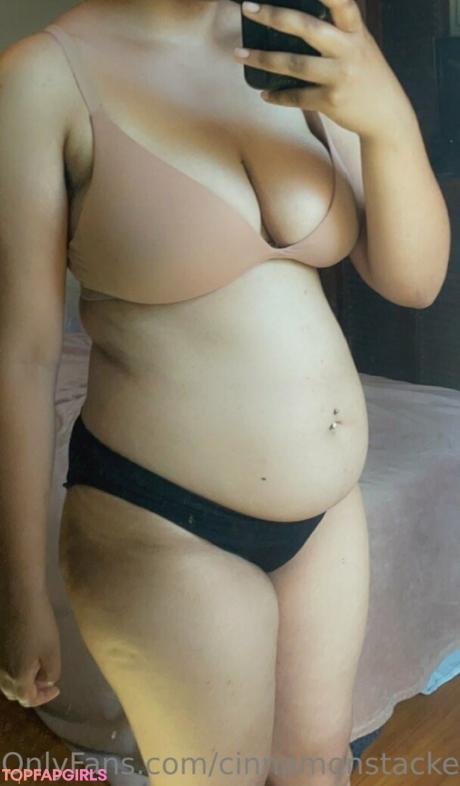 Cinnamonstacked nude leaked OnlyFans pic