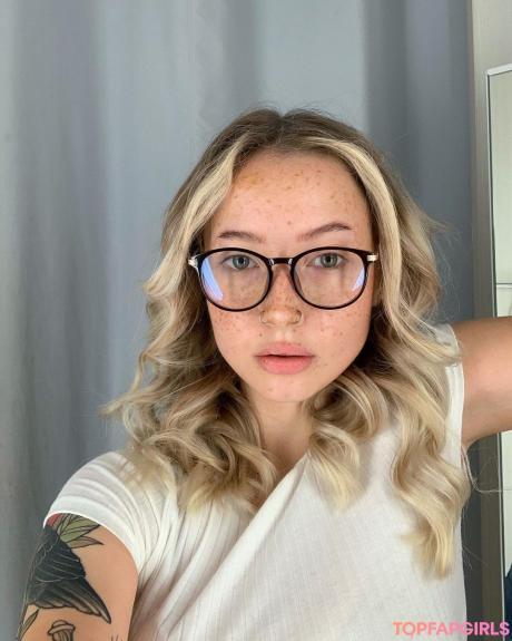 Caelyn nude leaked OnlyFans pic