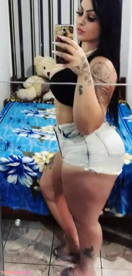 Mari nude leaked OnlyFans pic