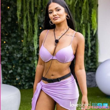Ari nude leaked OnlyFans pic