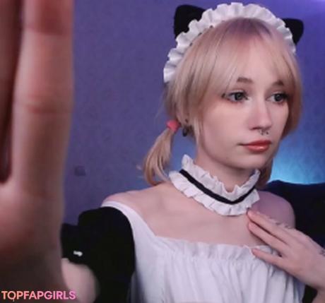 Yswidy nude leaked OnlyFans pic