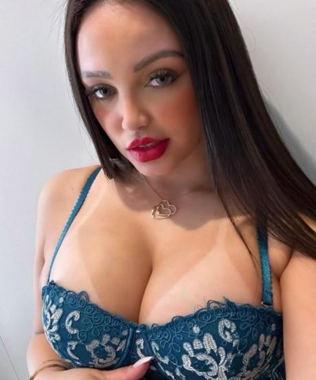 Vanessa nude leaked OnlyFans pic